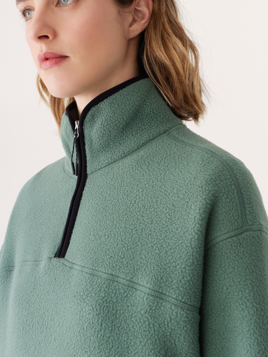 Women Frank And Oak Sweaters & Cardigans | The Axis Polar Fleece Pullover In Evergreen