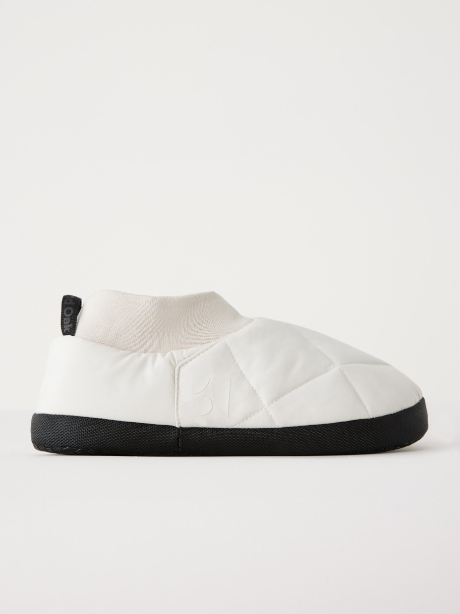 Women Frank And Oak Shoes, Boots & Slippers | The Skyline Slippers In White