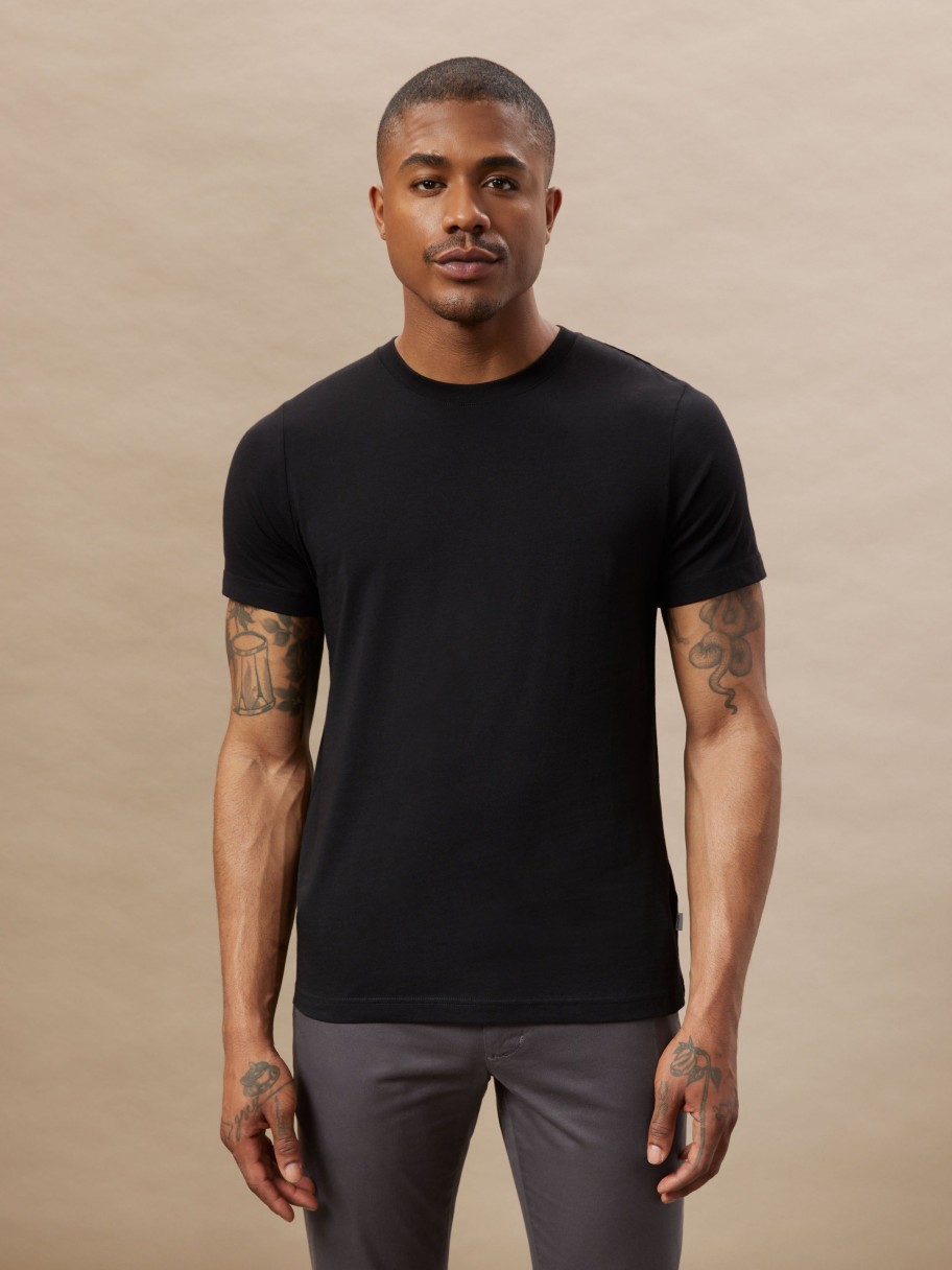 Men Frank And Oak T-Shirts | The Slim Fit Essential T-Shirt In Black