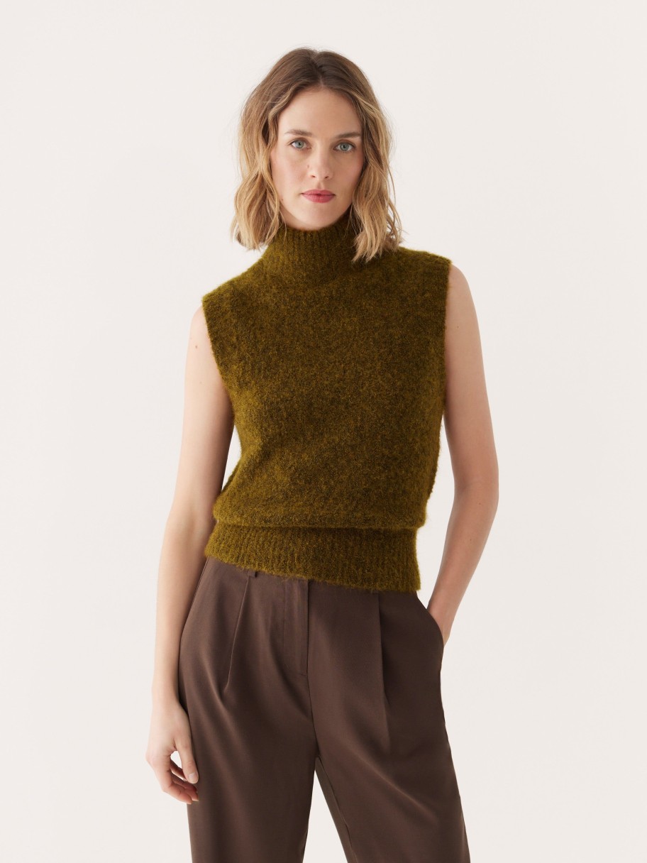 Women Frank And Oak Sweaters & Cardigans | The Boucle Knit Sweater Vest In Khaki Green