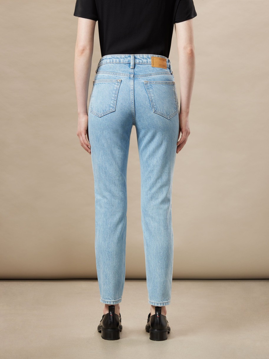 Women Frank And Oak Denim | The Stevie Tapered Fit High Rise Jean In Light Wash